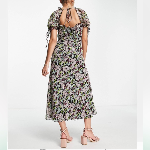 ASOS DESIGN chiffon midi dress with lace applique in floral ditsy print - Picture 2 of 9